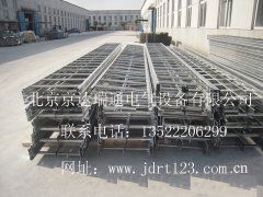 大跨距梯式隔板橋架